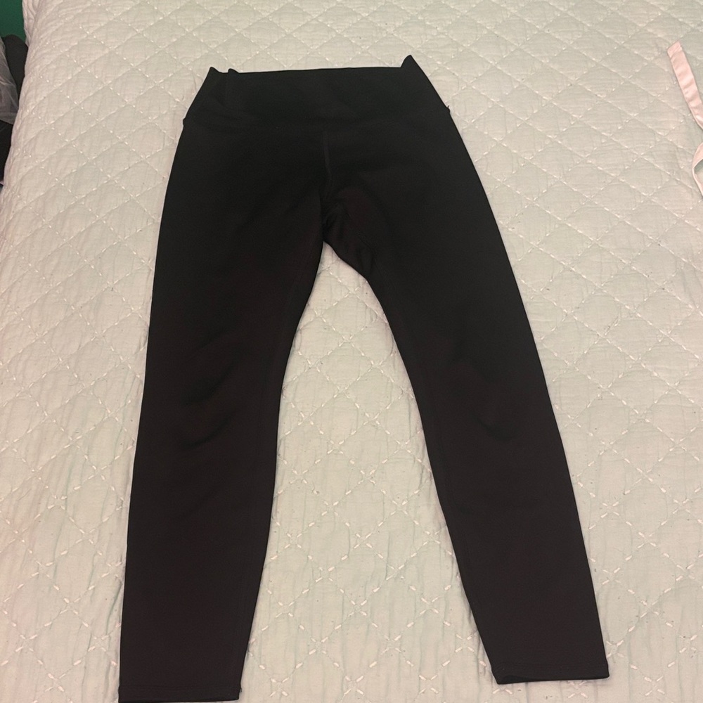 ALO Yoga Classic Airlift Black Leggings 7/8